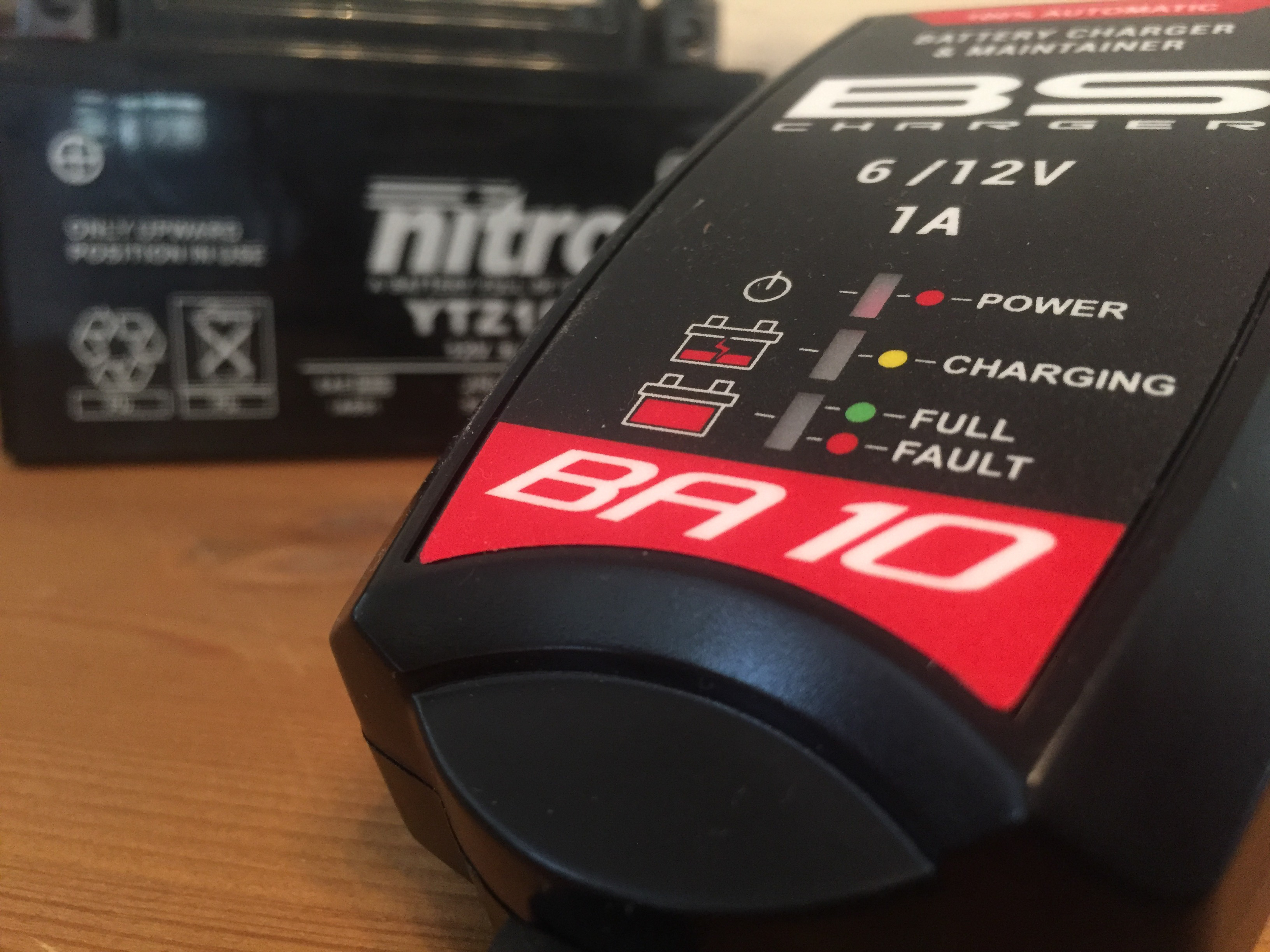 Test: BS Battery BA 10 Ladegerät