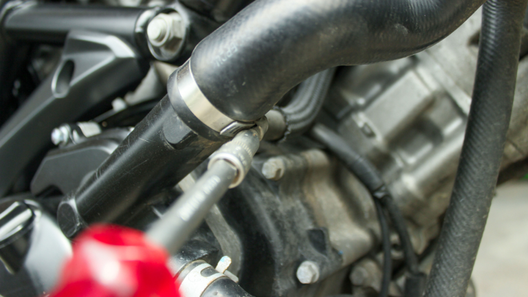 Kühlmittel wechseln: So geht's