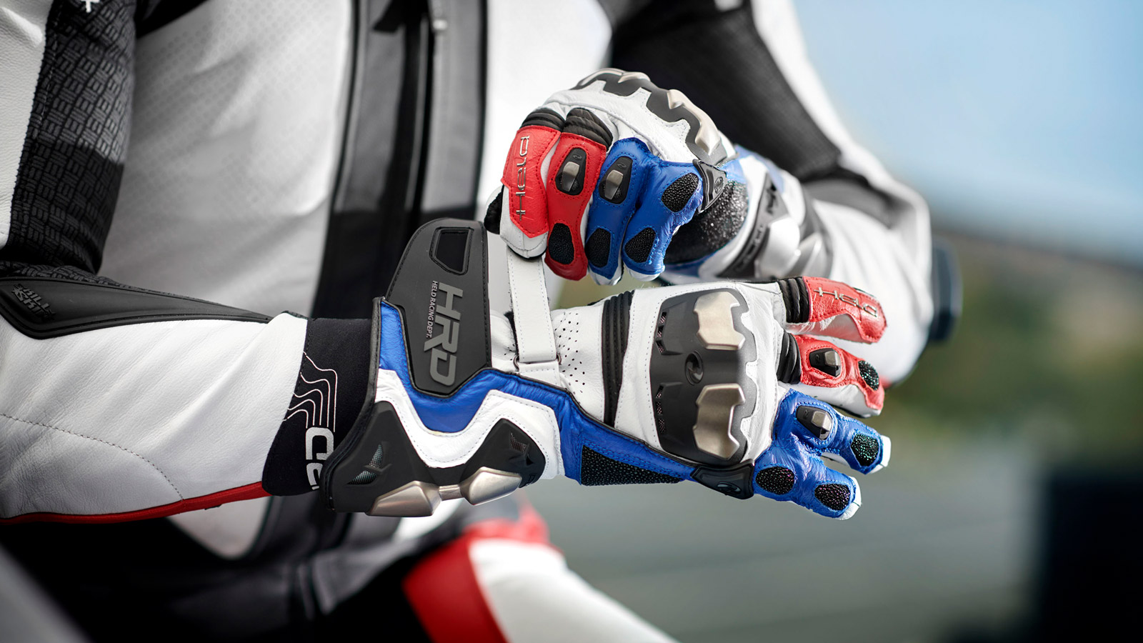 Held Bikerfashion Titan RR: Neuer Flaggschiff-Handschuh