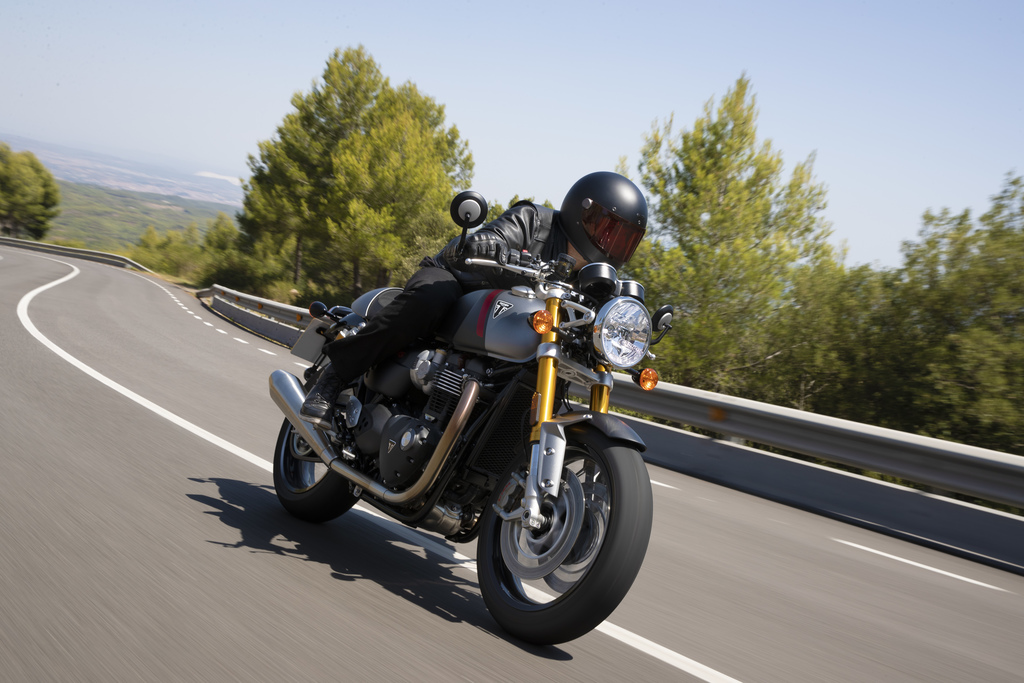 Triumph Thruxton RS auf der EICMA vorgestellt