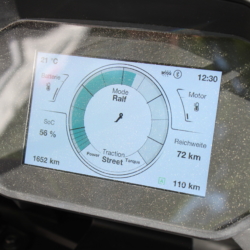 Zero SR/S Premium im Test Display