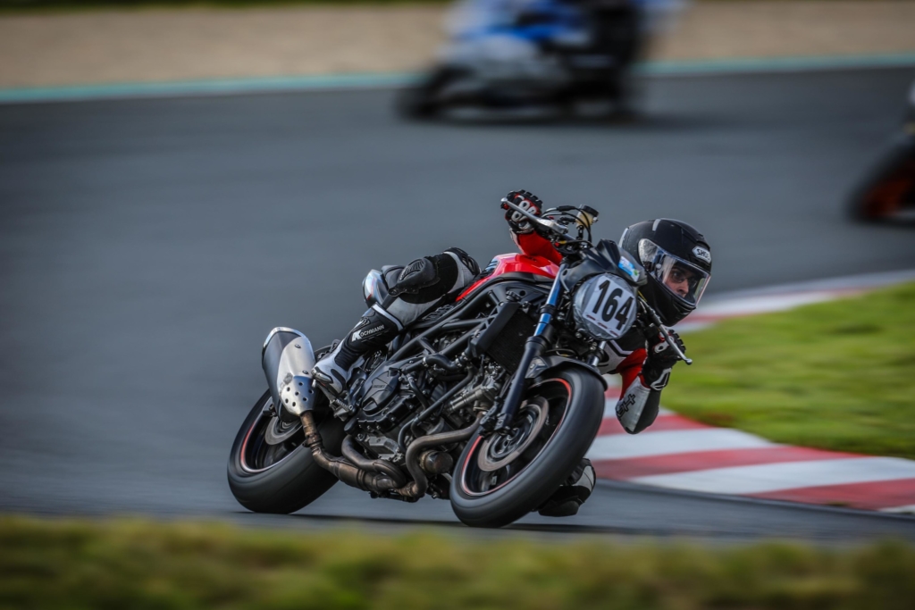 Oschersleben Hanging Off Stompgrip Volcano